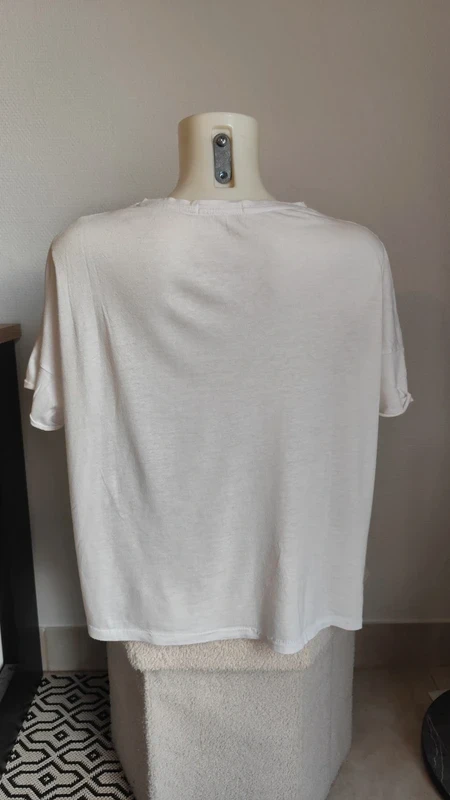 Widje twee-kleurige witte en zwarte minimalistische T-shirt maat 36/38 - Jennyfer – photo 2